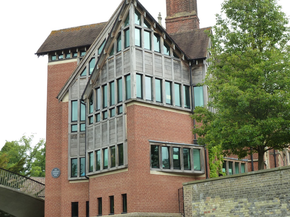 A new building that they tried to make look old in keeping with the other Ancient buildings